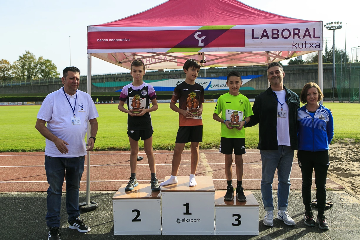 Podios · foto 47704