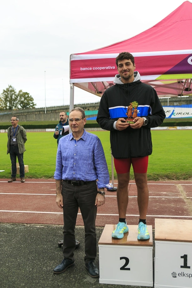 Podios · foto 47988