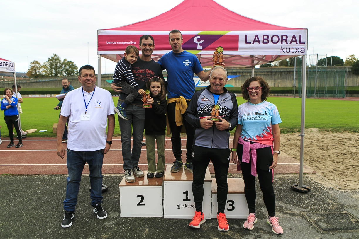 Podios · foto 48003